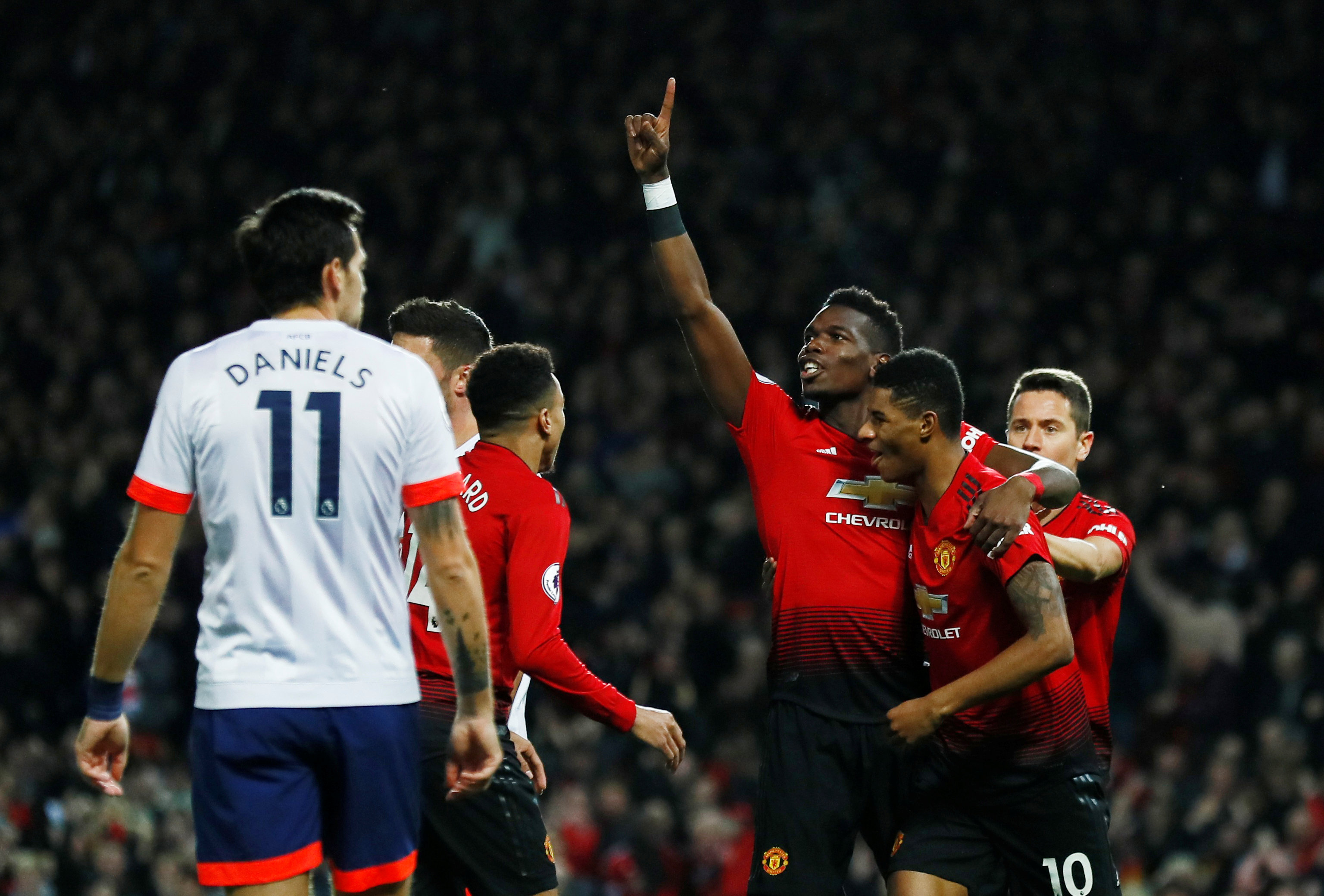 并在联赛中 并在联赛中